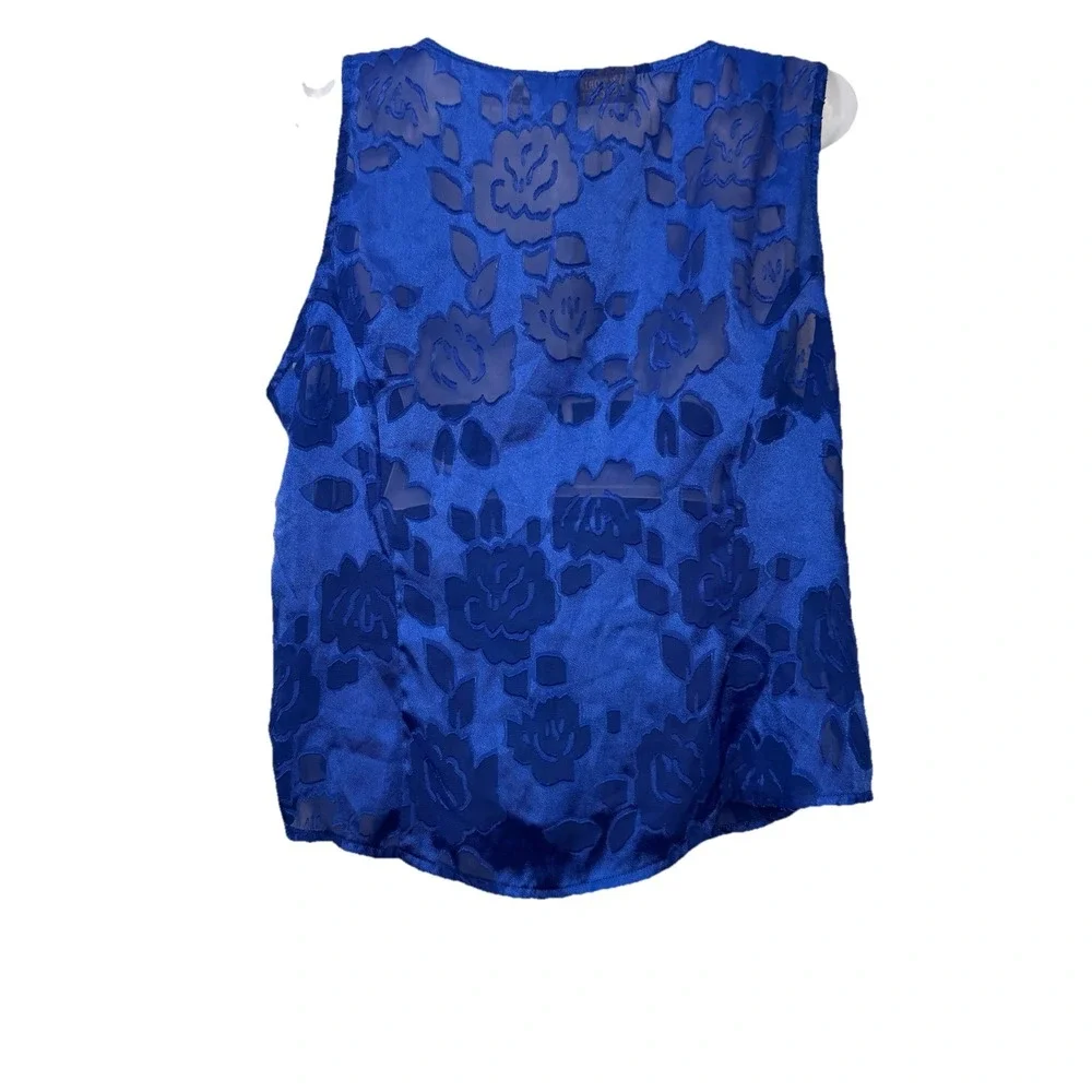 Victoria's‎ Secret vintage Blue floral sheer Vest pajama top size Large. Button